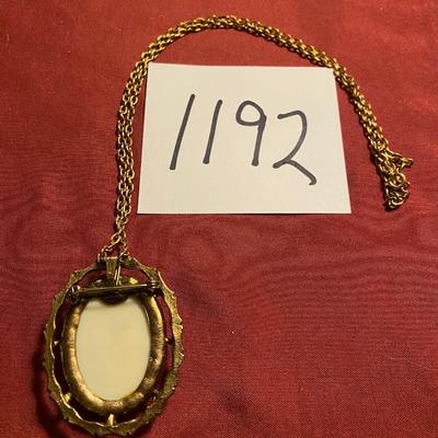 Vintage Cameo Brooch Pendant Necklace