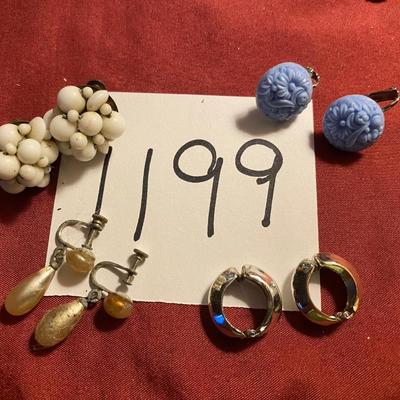 Vintage Clip on Earrings