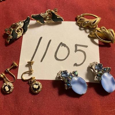Vintage Clip on Earrings