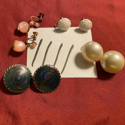 Vintage Clip on Earrings