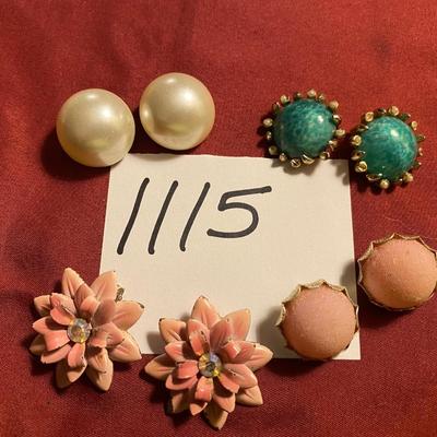 Vintage Clip on Earrings