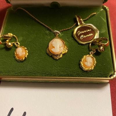 Vintage Cameo Necklace and Clip on Earrings