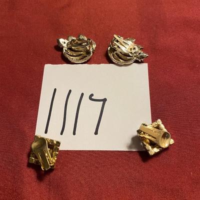 Vintage Clip on Earrings