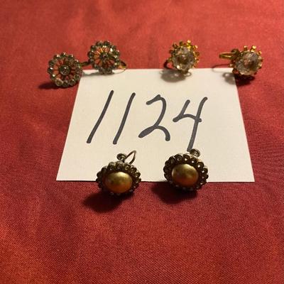 Vintage Clip on Earrings