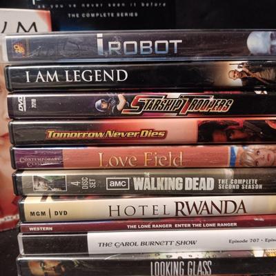 MOVIES AND TV SERIES ON DVD'S