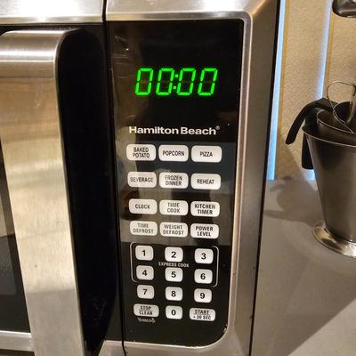 Hamilton Beach Microwave (K-JS)