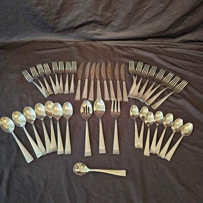 Cambridge Flatware Set (K-JS)