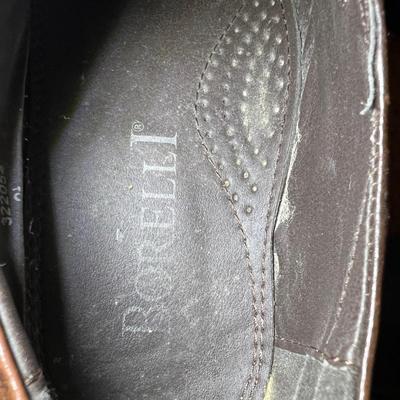 Men’s Leather Shoes Size 9-9.5, Belts, & Gloves (PC-RG)