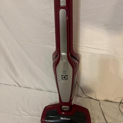 Electrolux Ergorapido Lithium Powered Cordless Vacuum (PB-MG)
