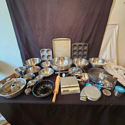 Mega Lot of Baking Items (K-JS)