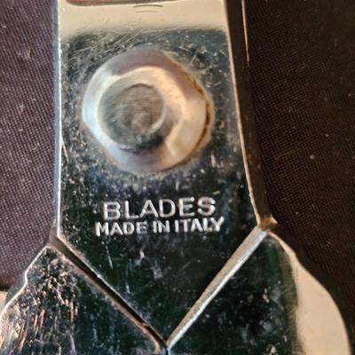 Collection of Cutlery & Knives (K-JS)