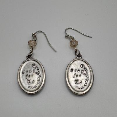 Sterling Silver Cross Pendants and More (K-DZ)