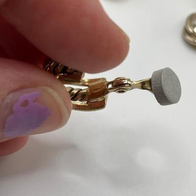 Elegant Evening Style Clip-On Earrings (K-DZ)