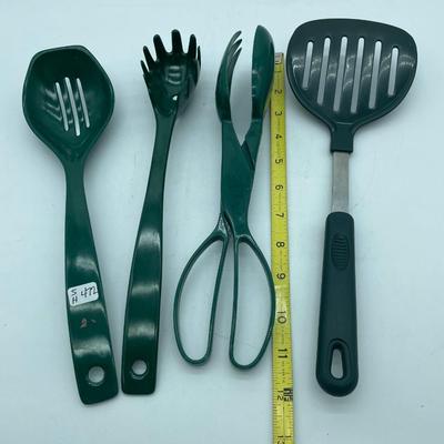 Plastic utensils