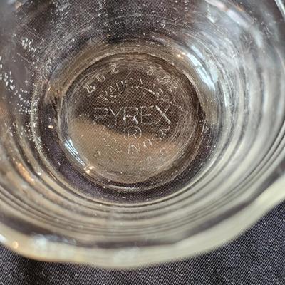 Pyrex, Fire King & Anchor Hocking Glass Dishes (K-JS)