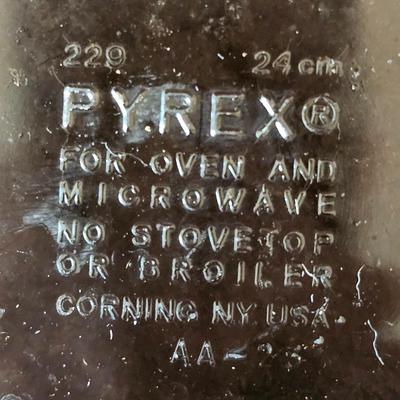 Pyrex, Fire King & Anchor Hocking Glass Dishes (K-JS)