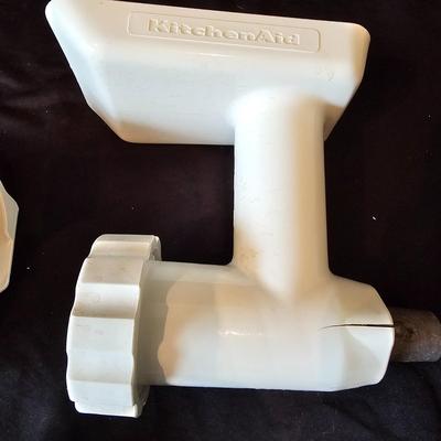 Kitchen Aid Heavy Duty Mixer & Accessories (K-JS)