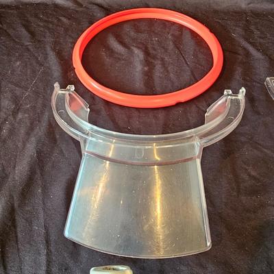Kitchen Aid Heavy Duty Mixer & Accessories (K-JS)