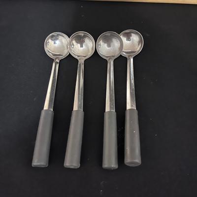 Fondue Set & IKEA Bowls (K-MG)