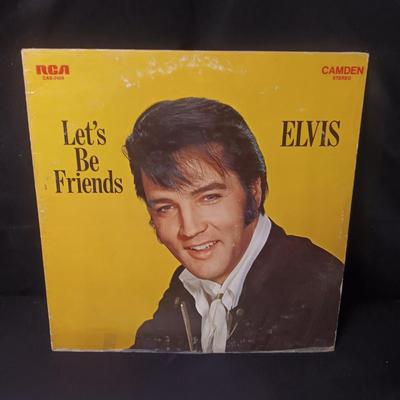 2 ELVIS PRESLEY VINYL RECORDS