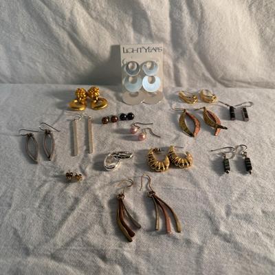 Hammered Copper and More Earrings for Pierced Ears (K-DZ)