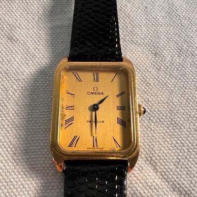 Genuine Leather and Stainless Steel Watches (ST-DZ)