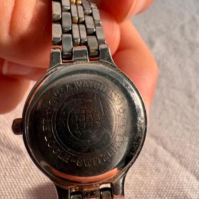 Genuine Leather and Stainless Steel Watches (ST-DZ)