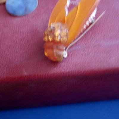 LOT 162 JEWELRY BOX WITH FOUR OLD PIECES