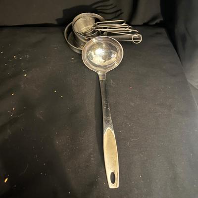 Kitchen Utensils (K-MG)