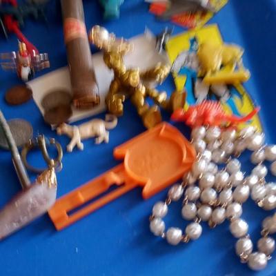 LOT 165 LOT OF MISCELLANEOUS