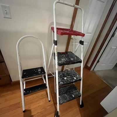 Two Step Stools (K-MG)