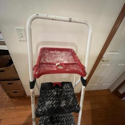 Two Step Stools (K-MG)