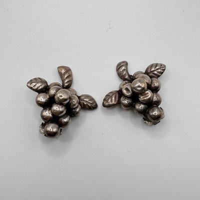 Horse and Flower Sterling Pins and More (K-DZ)