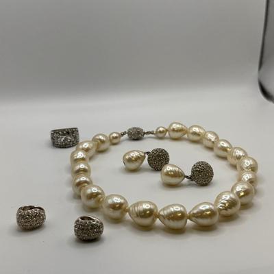 Collection of Evening Jewelry (K-DZ)