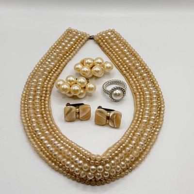 Collection of Evening Jewelry (K-DZ)
