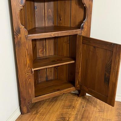 ETHAN ALLEN ~ Corner Hutch ~ *Read Details