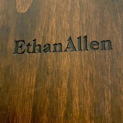 ETHAN ALLEN ~ Corner Hutch ~ *Read Details