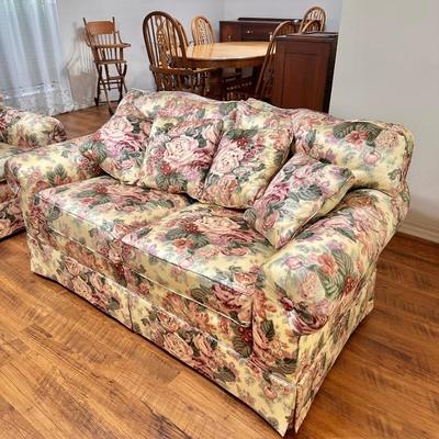 FREDERICK EDWARD ~ 2 Piece Vtg Floral Couch & Loveseat