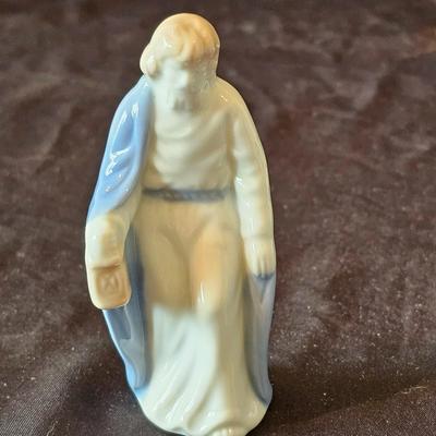 Porcelain Nativity Set (LR-JS)