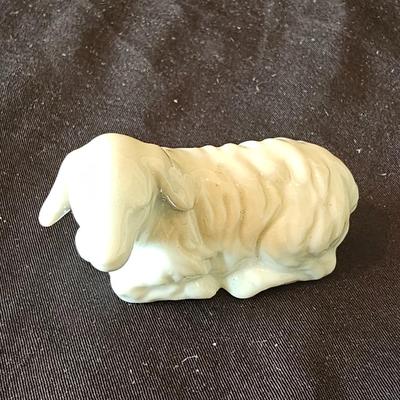 Porcelain Nativity Set (LR-JS)