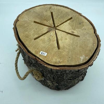 Stump with handles
