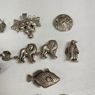Four-Piece Latware Designs Set with Sterling Pins & More (K-DZ)