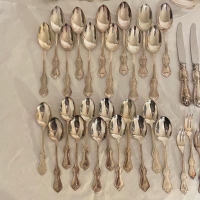 12 Person European Flatware & Serving Set (LR-SS)