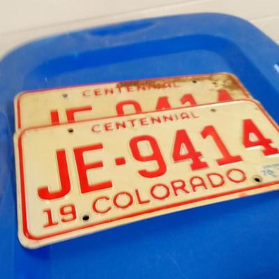 LOT 168 MATCHING SET OF VINTAGE COLORADO LICENSE PLATES