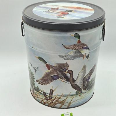 Duck Popcorn Tin