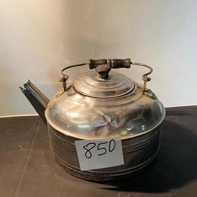 Ol Tea Pot