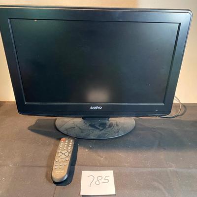 Sanyo TV with Remote
