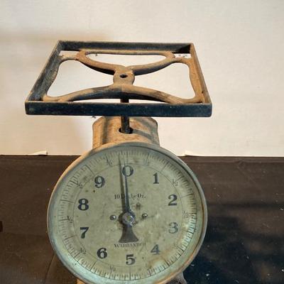 Vintage 10lbs Scales