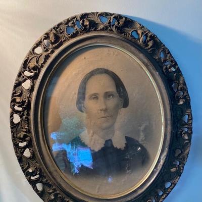 Vintage Domed Picture Frame