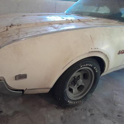 1969 Oldsmobile 4-4-2 Series 34400 Nice Barn Find!